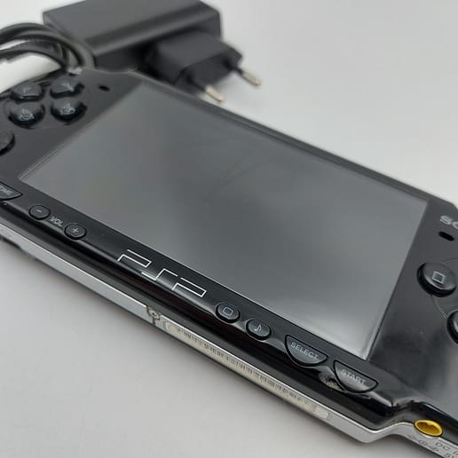 Sony PSP 2004 Konsol Black 2GB (Begagnad)